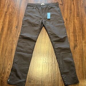 Mintcrew LA dickies style pants size 34 brand new